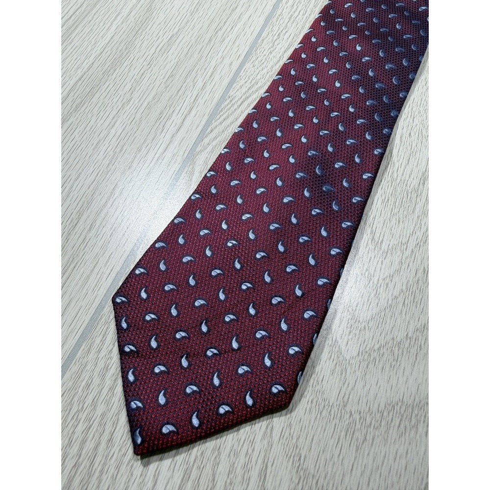 Countess Mara Tie Mens One Size Red 100% Silk Pointed Paisley Jacquard China